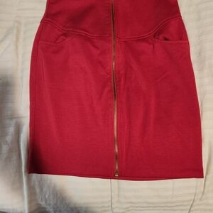 Elegant Red Pencil Skirt